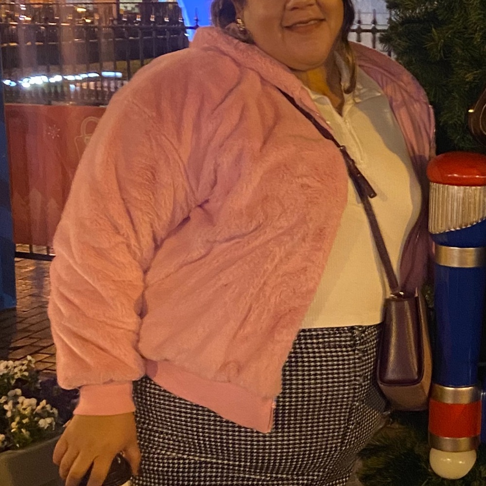 Plus size Pink Fuzzy Zip-Up Hoodie